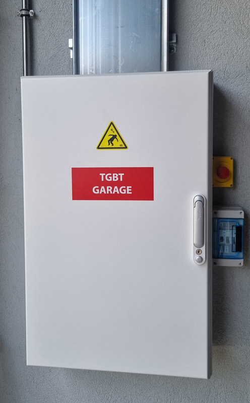 ecd2148af646.jpg Électricité générale, Sanary-sur-Mer